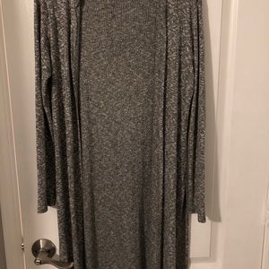 Grey cardigan